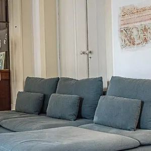 Azulejos Cais Sodre Bed & Breakfast