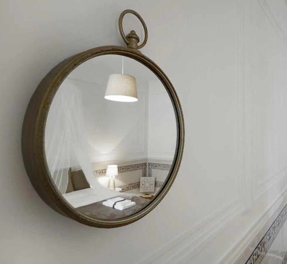 ***  1924 Bed & Breakfast Lisbon Portugal